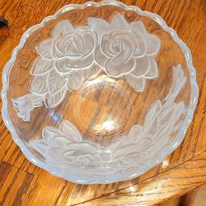 Set of 4 Mikasa Studio Nova 5" Winter Rose Dessert bowls